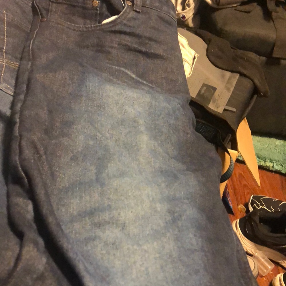 Men’s jeans smoke free home. - Picture 1 of 3